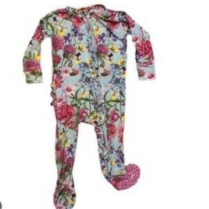 Posh Peanut Touched By Nature ruffled zippered onesie 9-12 months